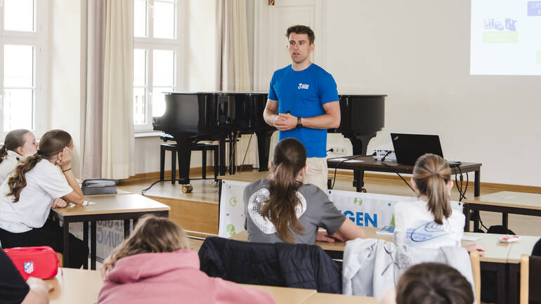 Bildung gegen den Hunger